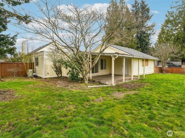 2406 100th Street SE, Everett WA 98208
