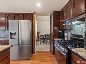 32638 20th Avenue SW, Federal Way WA 98023