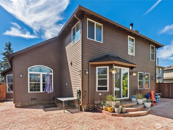 32638 20th Avenue SW, Federal Way WA 98023