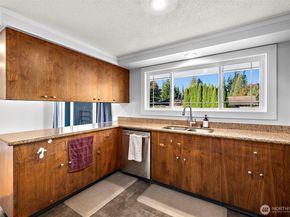 9206 31st Avenue SE, Everett WA 98208