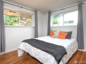 18052 7th Avenue NE, Shoreline WA 98155