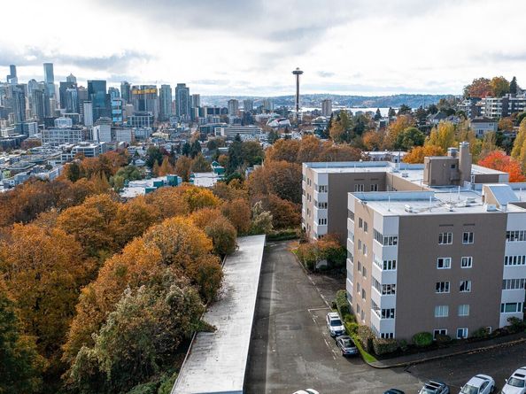 1800 Taylor Avenue N 406, Seattle WA 98109