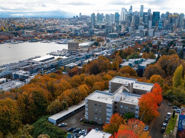 1800 Taylor Avenue N 406, Seattle WA 98109