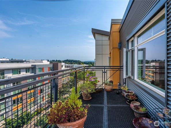 15100 6th Avenue SW 728, Burien WA 98166