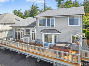 16709 168th Terrace SE, Renton WA 98058