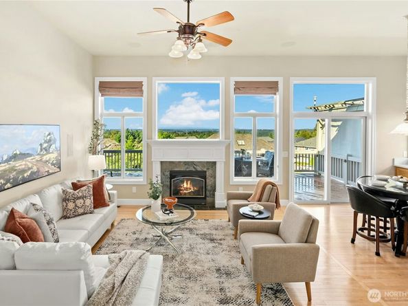 16709 168th Terrace SE, Renton WA 98058