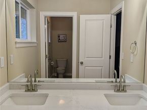 16709 168th Terrace SE, Renton WA 98058