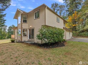 4701 268th Avenue NE, Redmond WA 98053