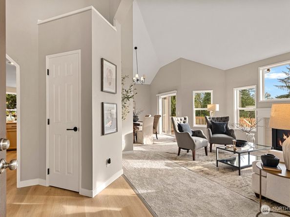 4701 268th Avenue NE, Redmond WA 98053