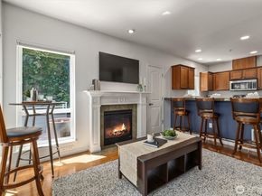 3112 SW Avalon Way 102, Seattle WA 98126