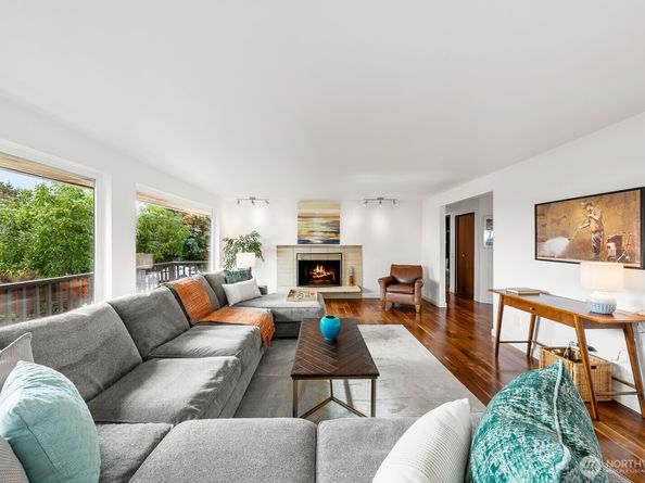 7703 S 128th Street, Seattle WA 98178