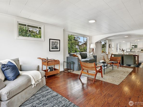 1027 NW 65th Street, Seattle WA 98117