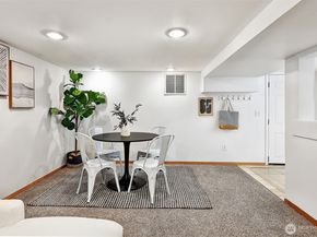 1027 NW 65th Street, Seattle WA 98117