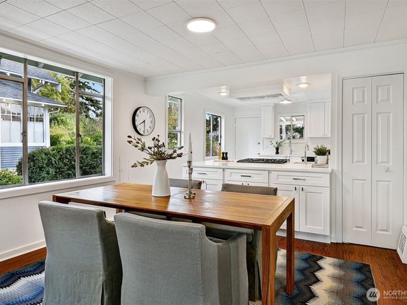 1027 NW 65th Street, Seattle WA 98117