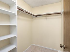9504 Ravenna Avenue NE 203, Seattle WA 98115