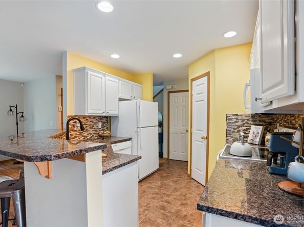 6347 Hamma Hamma Lane NE, Bremerton WA 98311