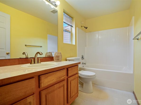 6347 Hamma Hamma Lane NE, Bremerton WA 98311