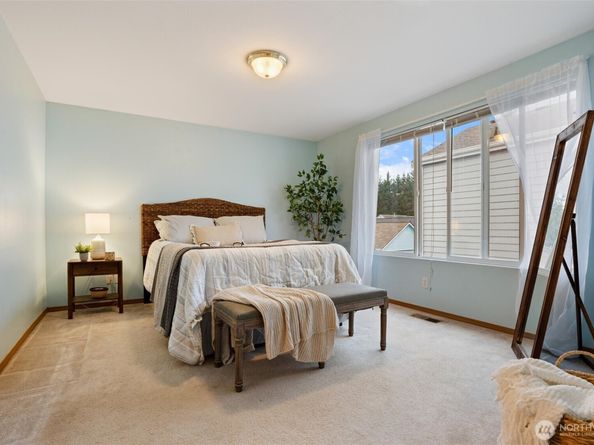6347 Hamma Hamma Lane NE, Bremerton WA 98311