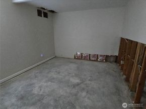 8405 24th Avenue SW, Seattle WA 98106
