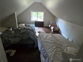 8405 24th Avenue SW, Seattle WA 98106
