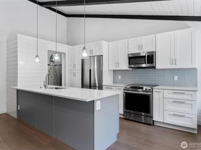 2020 Grant Avenue S B201, Renton WA 98055