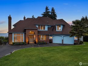 9673 NE Pilot Court, Kingston WA 98346