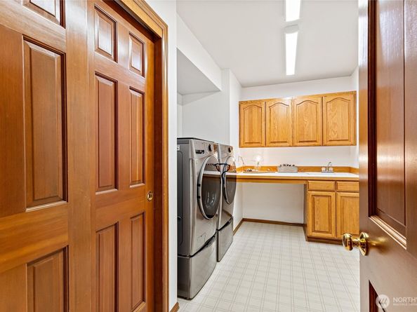 9673 NE Pilot Court, Kingston WA 98346