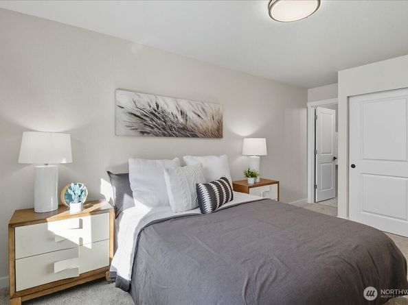 18150 73rd Avenue NE B306, Kenmore WA 98028