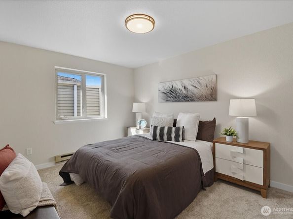 18150 73rd Avenue NE B306, Kenmore WA 98028