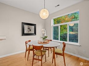 22619 4th Avenue W 102, Bothell WA 98021