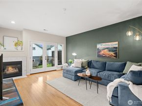22619 4th Avenue W 102, Bothell WA 98021