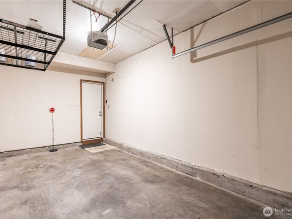 451 S 328th Street 10B, Federal Way WA 98003