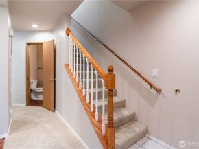 451 S 328th Street 10B, Federal Way WA 98003