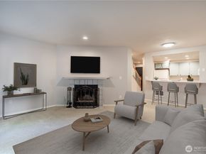451 S 328th Street 10B, Federal Way WA 98003