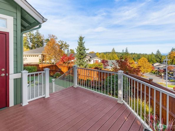 12429 243rd Place NE, Redmond WA 98053
