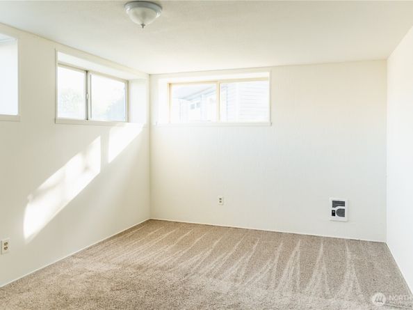 23341 115TH Pl SE, Kent WA 98031