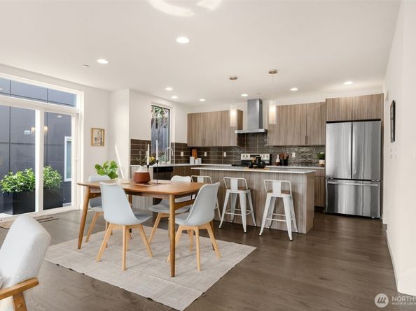 6018 S 127th Lane, Seattle WA 98178