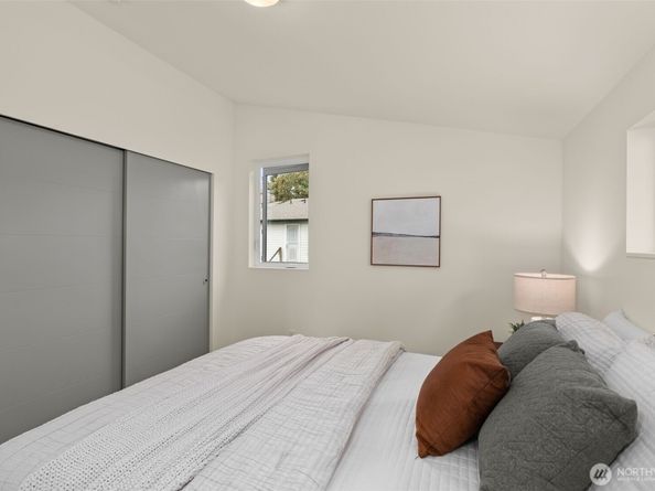 6018 S 127th Lane, Seattle WA 98178
