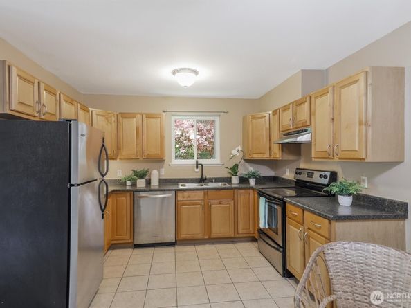 607 29th Street SE C3, Auburn WA 98002