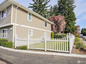 607 29th Street SE C3, Auburn WA 98002
