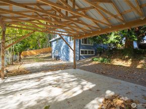 959 Hoquiam Avenue NE, Renton WA 98059