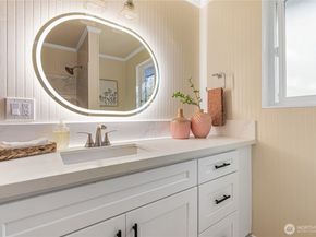 959 Hoquiam Avenue NE, Renton WA 98059