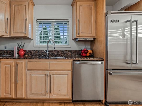 9044 15th Avenue NW, Seattle WA 98117