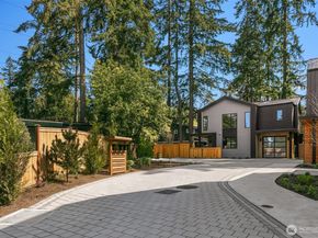 12249 NE 66TH Street, Kirkland WA 98033