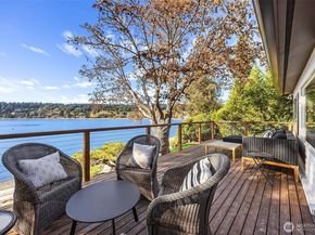 4205 Pleasant Beach Drive NE, Bainbridge Island WA 98110