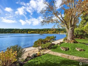 4205 Pleasant Beach Drive NE, Bainbridge Island WA 98110