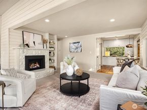 4205 Pleasant Beach Drive NE, Bainbridge Island WA 98110