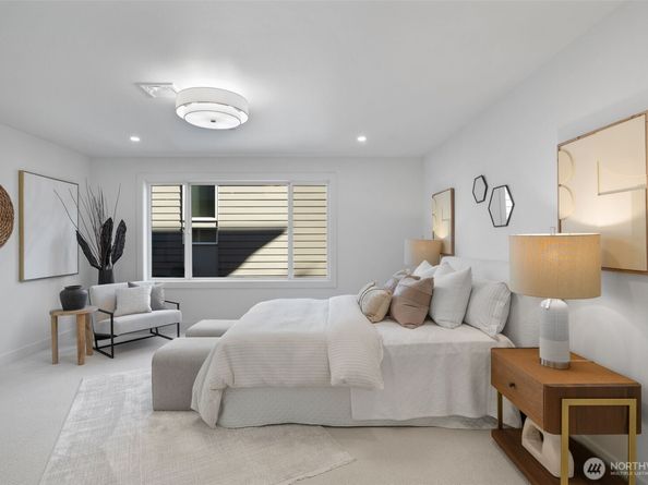 410 2nd Street A, Kirkland WA 98033