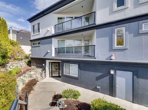 410 2nd Street A, Kirkland WA 98033