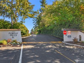 17904 23rd Lane NE E301, Seattle WA 98155